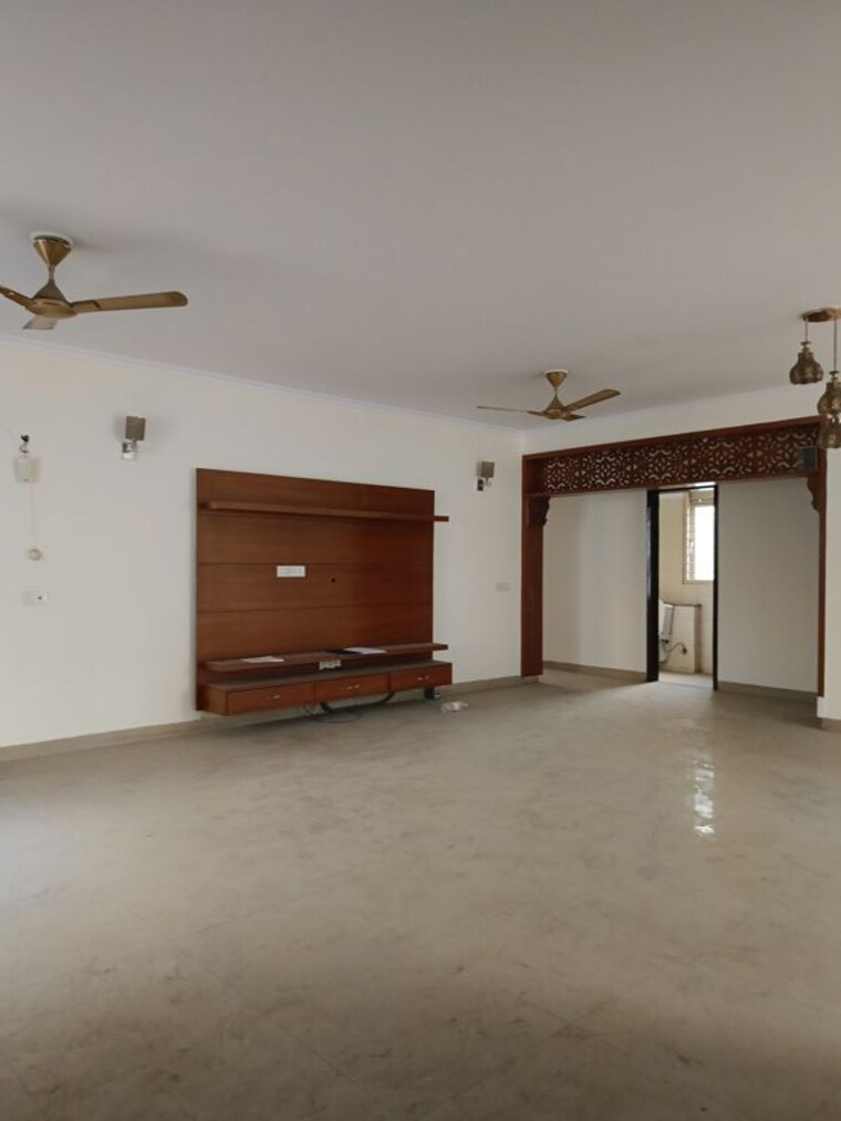 Room, ss-mayfield-gardens 3 Bedroom 2700 Sq.Ft. Builder Floor In Sector 51 Gurgaon 10433388