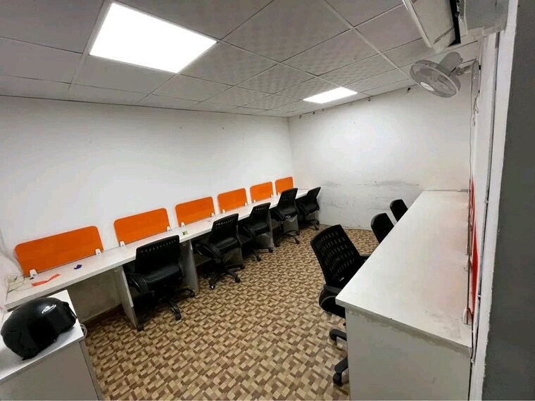 Team Area, sector 3 Commercial Office Space 350 Sq.Ft. In Sector 3 Noida 10433517