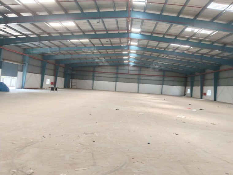  Parking, devanahalli Commercial Warehouse 20000 Sq.Ft. In Devanahalli Bangalore 10433530