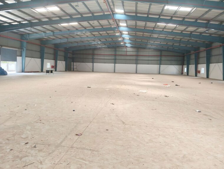  Parking, devanahalli Commercial Warehouse 20000 Sq.Ft. In Devanahalli Bangalore 10433530