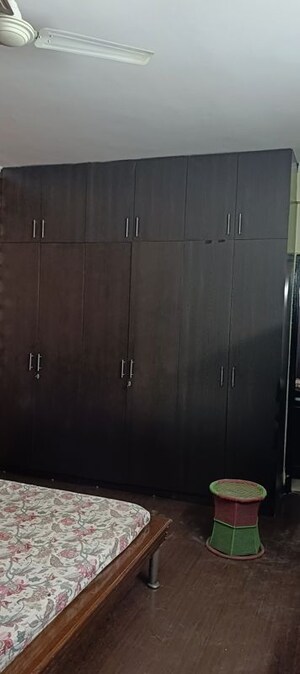 Furnished Amenities in 3 BHK Builder Floor at M2K Aura, Sector 47 – for Rent