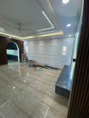3 BHK Builder Floor For Rent in Saket