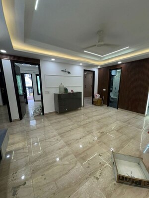 Bedroom in 3 BHK Builder Floor at Saket – for Rent