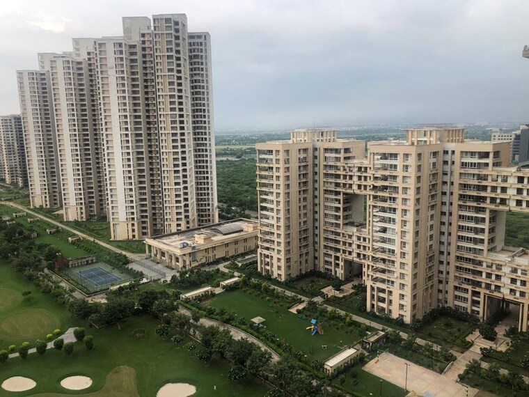 Exterior View, jaypee-greens-kalypso-court 3.5 Bedroom 2600 Sq.Ft. Apartment In Sector 128 Noida 10433403