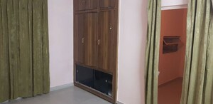Furnished Amenities in 1 BHK Builder Floor at Dlf City Phase 3 – for Rent