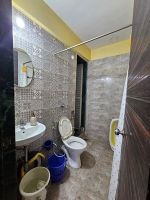 Bathroom in 2 BHK Apartment at DSS Mahavir Kalpavruksha Alcacia Tower, Ghodbunder Road – for Rent