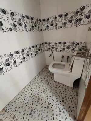 Bathroom in 2 BHK Builder Floor at Govindpuri – for Rent
