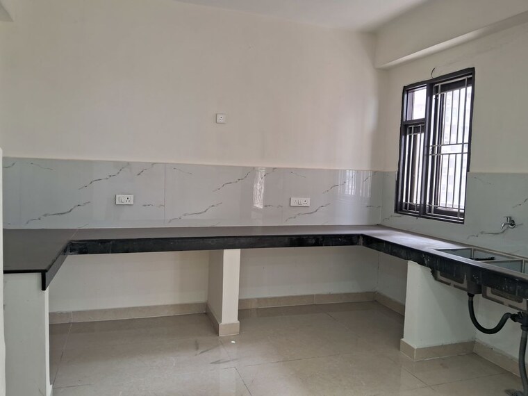 Kitchen, javin-raj-empire 4 Bedroom 2650 Sq.Ft. Apartment In Raj Nagar Extension Ghaziabad 10433558