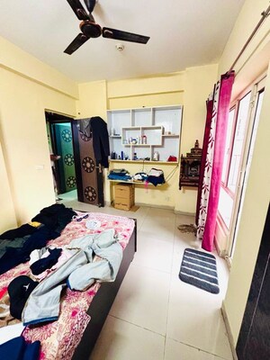 2 BHK Apartment For Rent in Panchsheel Greens II, Sector 16 Greater Noida