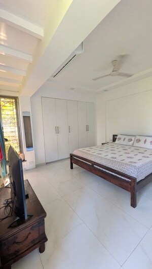 Bedroom in 3 BHK Apartment at Sea Mist Apartment, Worli – for Rent
