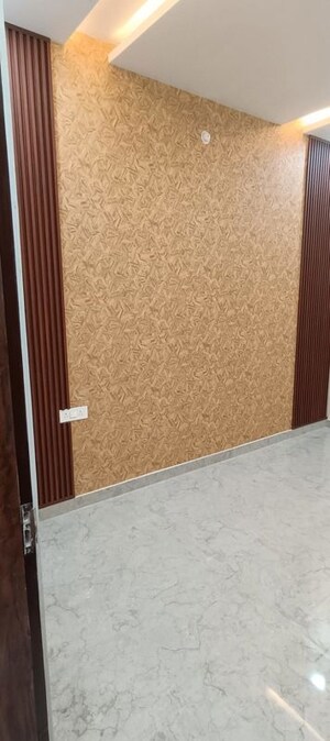 Room in 3 BHK Independent House at Indira Nagar – for Sale