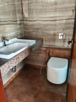 Bathroom in 4 BHK Apartment at Raheja Odyssey, Kandivali East – for Rent