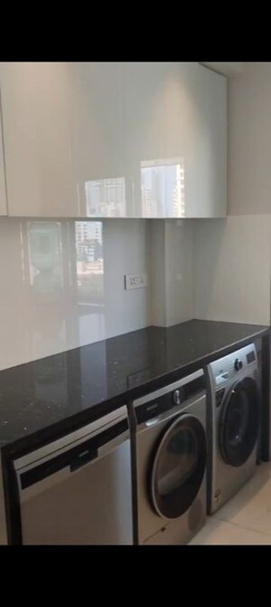 Kitchen in 3.5 BHK Apartment at Krypton Twin Tower, Prabhadevi – for Rent