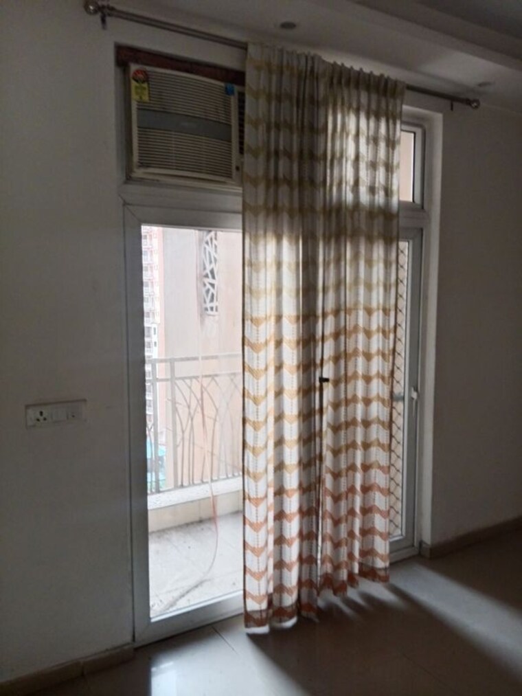 Room, gaur city 1 2 Bedroom 1140 Sq.Ft. Apartment In Gaur City 1 Greater Noida 10433742