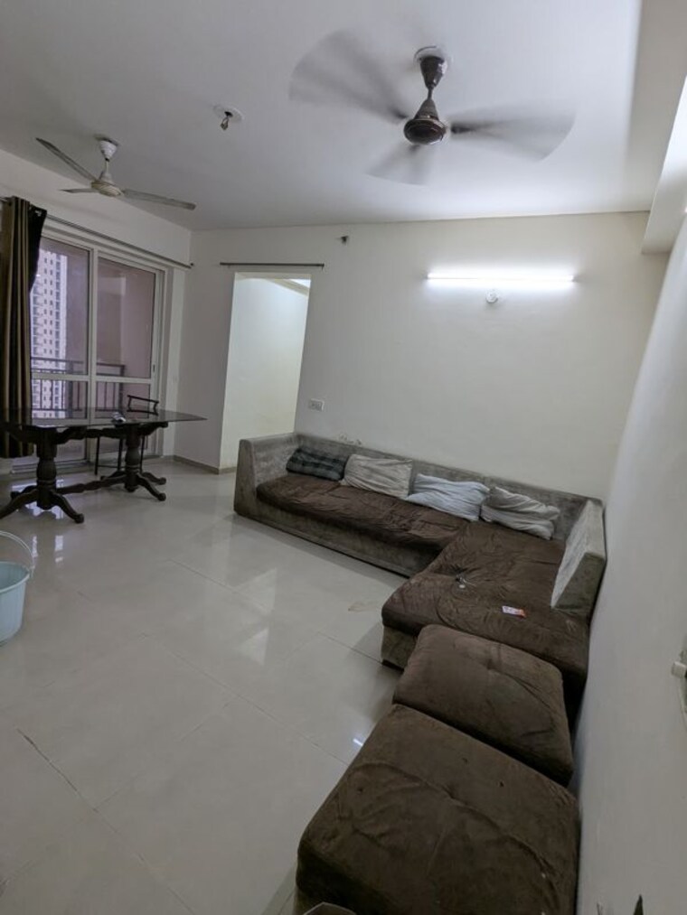 Living Room, jaypee-green-kosmos-phase-ii 2 Bedroom 950 Sq.Ft. Apartment In Sector 134 Noida 10433718