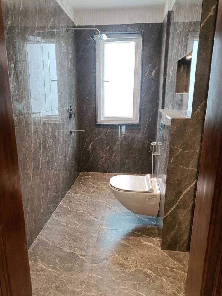 Bathroom, ace-palm-floors 4 Bedroom 2300 Sq.Ft. Builder Floor In Sector 89 Gurgaon 10433604