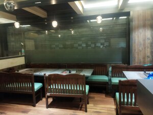 Living Room in  Shop at Colaba – for Rent