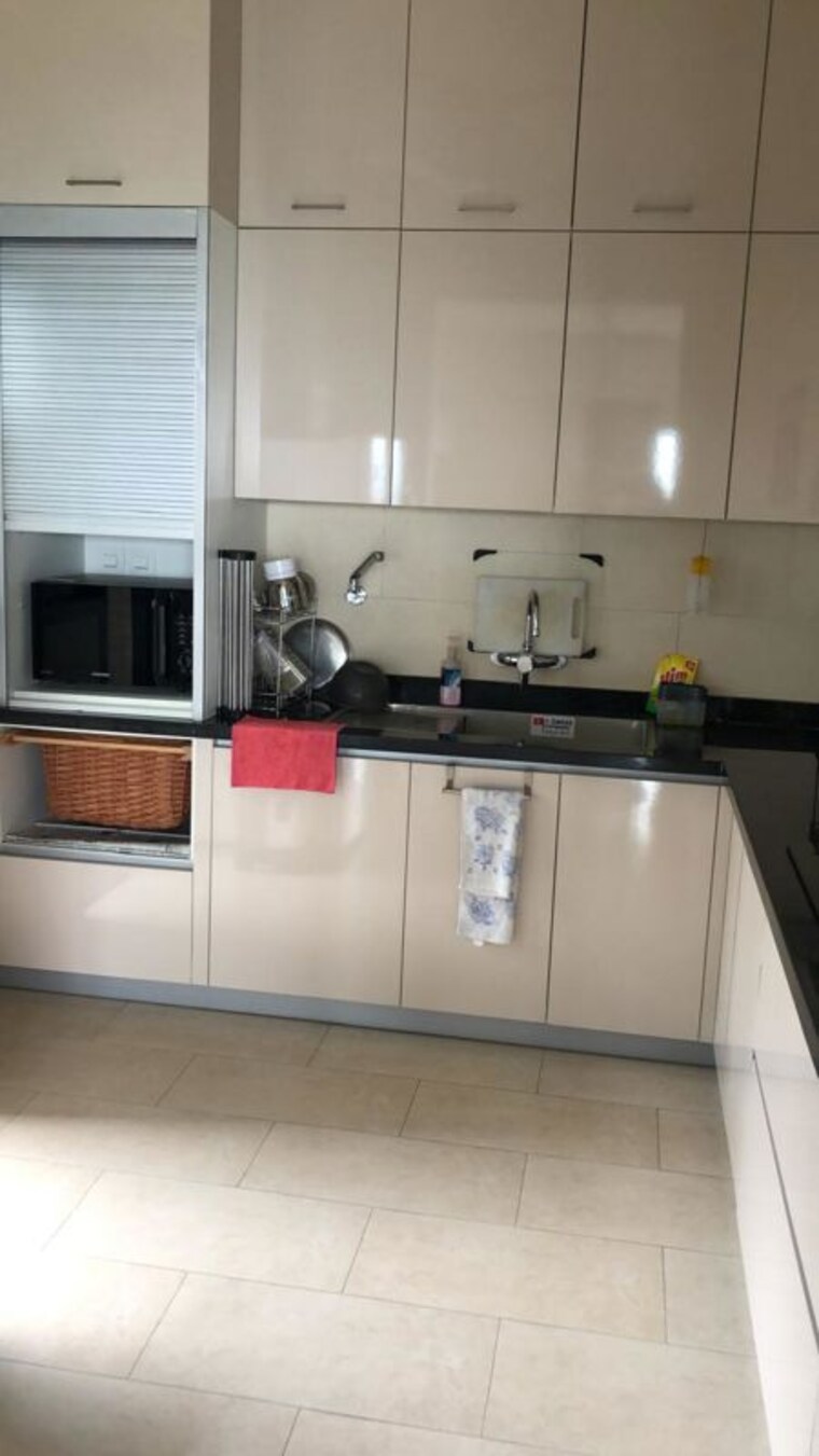 Kitchen, vatika-xpressions 2.5 Bedroom 1350 Sq.Ft. Builder Floor In Sector 88b Gurgaon 10433775