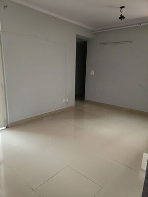 Room in 3 BHK Apartment at Supertech Ecovillage II, Sector 16b Greater Noida – for Rent