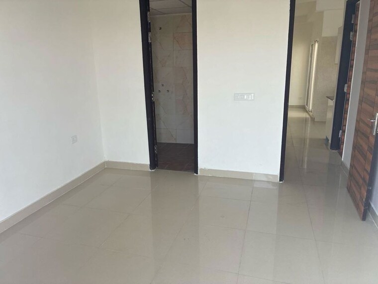 Room, samridhi-luxuriya-avenue 2.5 Bedroom 1245 Sq.Ft. Apartment In Sector 150 Noida 10433774