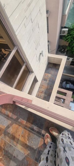 Balcony in 4 BHK Apartment at Greater Kailash – for Rent