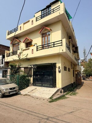 4 BHK Independent House For Sale in Vrindavan Yojna