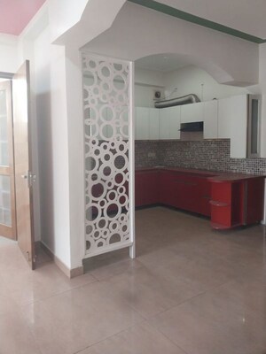 Bathroom in 3 BHK Builder Floor at Chukkuwala – for Rent