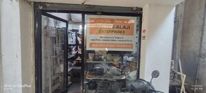  Shop For Rent in Shivajinagar