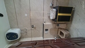 Bathroom in 3 BHK Builder Floor at South City 1 – for Rent