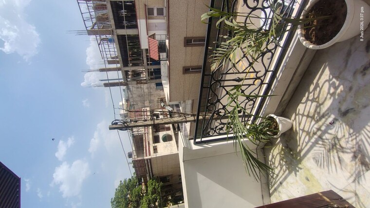 Balcony, south city 1 3 Bedroom 18000 Sq.Ft. Builder Floor In South City 1 Gurgaon 10433924