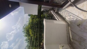 Balcony in 3 BHK Builder Floor at South City 1 – for Rent