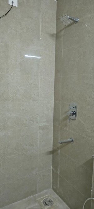 Bathroom in 3 BHK Apartment at Eldeco Live By The Greens, Sector 150 – for Rent