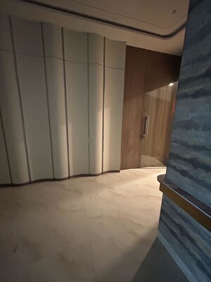 Room in  Office Space at One Lodha Place, Lower Parel – for Rent