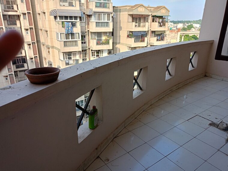 Balcony, sector 56 Pg For Girls In Sector 56 10433998