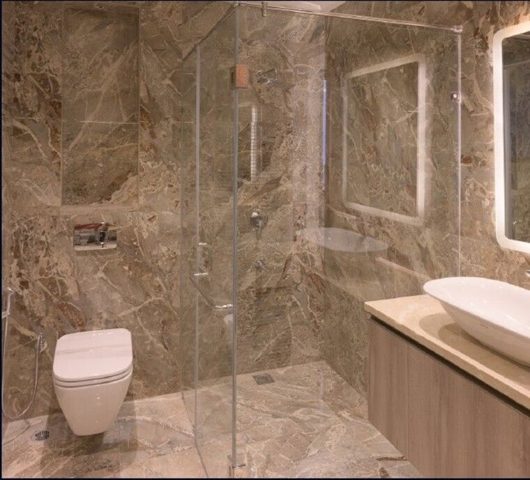 Bathroom, sushant lok i 4 Bedroom 418 Sq.Yd. Builder Floor In Sushant Lok I Gurgaon 10434019