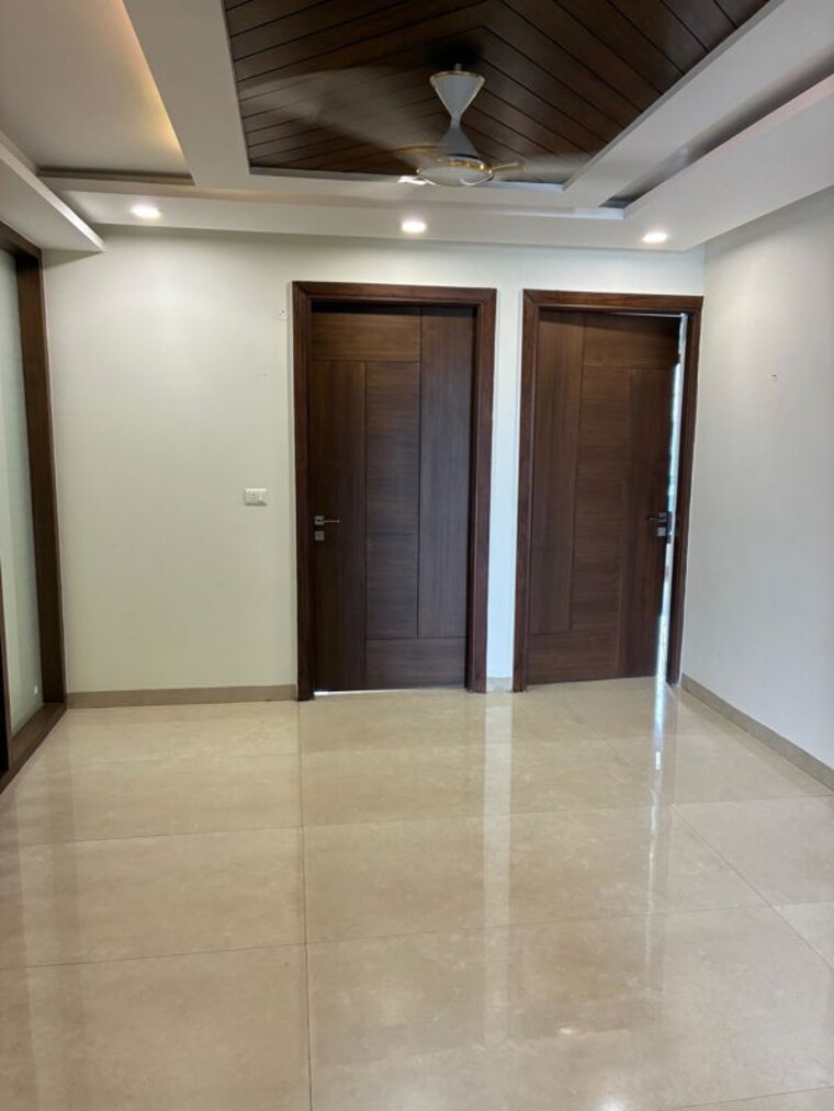 Room, sector 21c 3 Bedroom 2475 Sq.Ft. Builder Floor In Sector 21c Faridabad 10434041