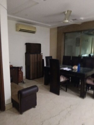 Team Area in 4 BHK Builder Floor at Malviya Nagar – for Sale