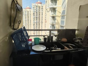 Team Area in 3 BHK Apartment at Samridhi Luxuriya Avenue, Sector 150 – for Sale