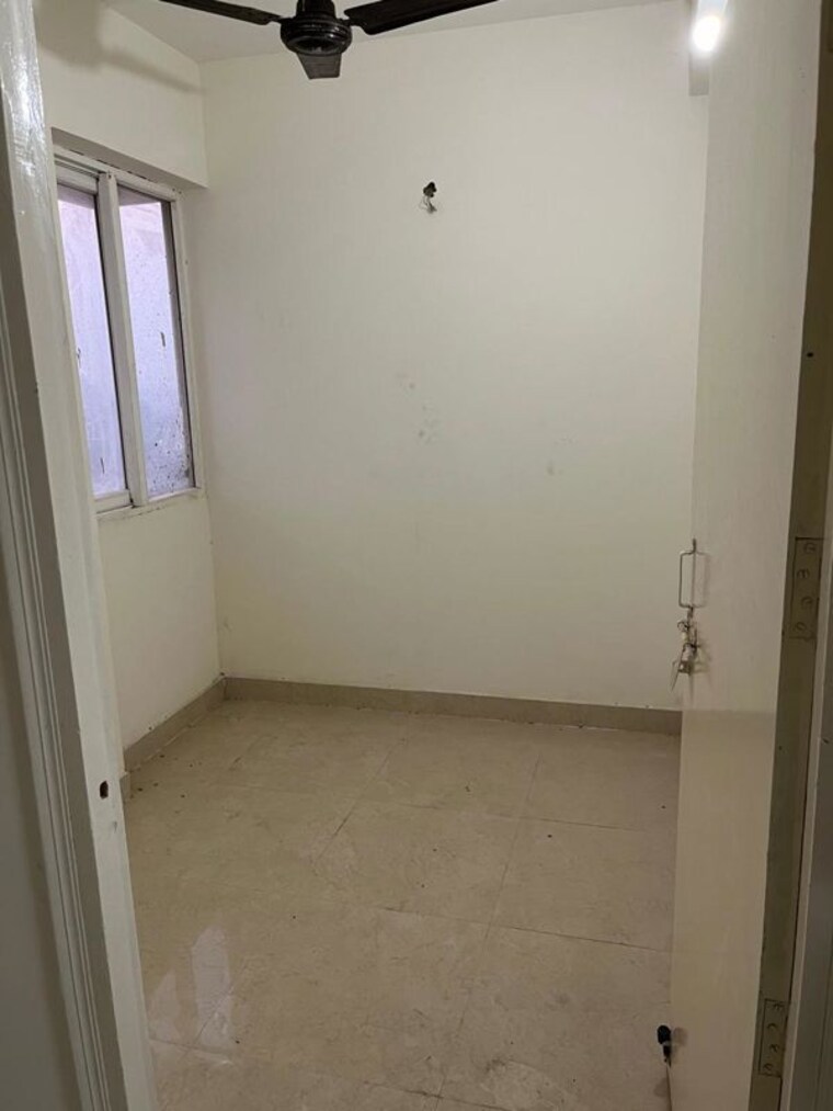 Room, signature-global-golf-greens 2.5 Bedroom 745 Sq.Ft. Apartment In Sector 79 Gurgaon 10434058