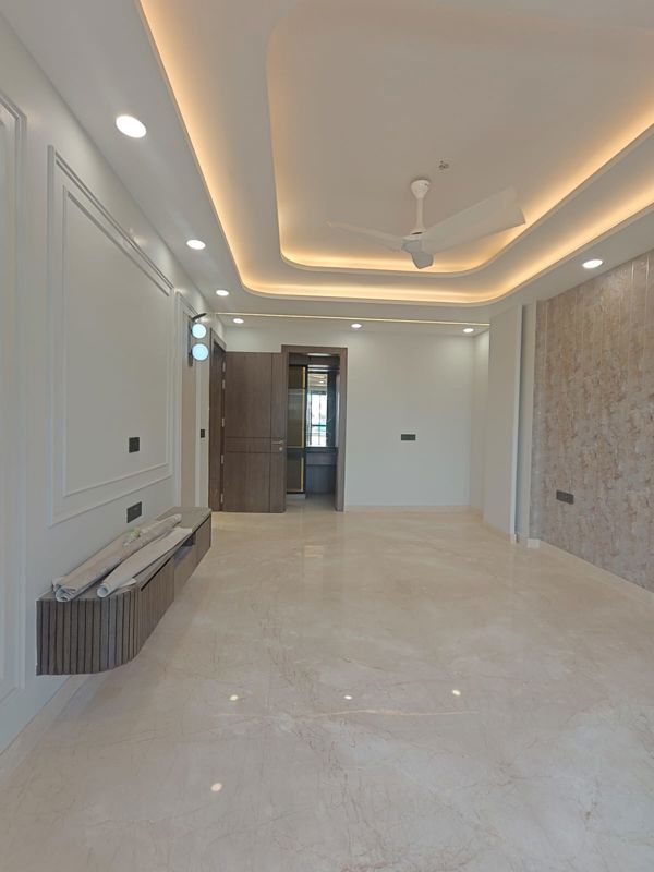 3 BHK + Servant Room 2350 Sq.Ft. Apartment in Raheja Atlantis