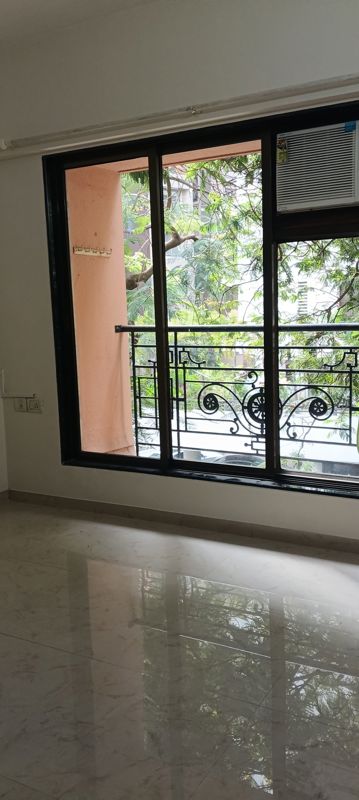 2 BHK 1100 Sq.Ft. Apartment in Chrysalis Apartment