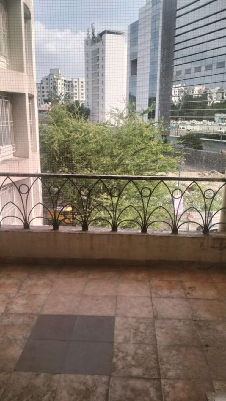 Balcony, raheja-vistas-phase-ii 3 Bedroom 1560 Sq.Ft. Apartment In Mohammadwadi Pune 10434092