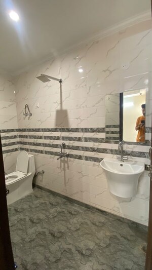 Bathroom in 2 BHK Builder Floor at Saket – for Rent