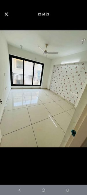 Master Bedroom in 3 BHK Apartment at Thaltej – for Rent