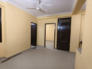 Room in 1 BHK Builder Floor at Saket – for Rent
