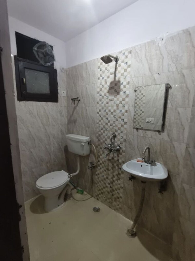Bathroom, saket 1 Bedroom 680 Sq.Ft. Builder Floor In Saket Delhi 10434142