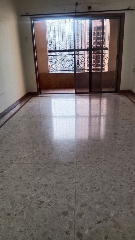 2 BHK 700 Sq.Ft. Apartment in Regency Towers