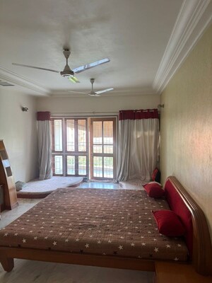 Bedroom in 3 BHK Apartment at Bodakdev – for Rent
