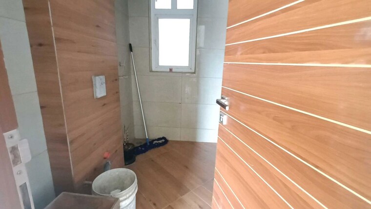Bathroom, ace-parkway 3.5 Bedroom 2190 Sq.Ft. Apartment In Sector 150 Noida 10434173