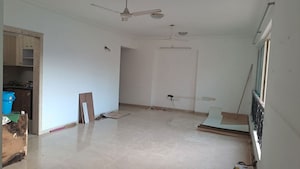 Room in 3 BHK Apartment at Hiranandani Meadows, Manpada – for Rent